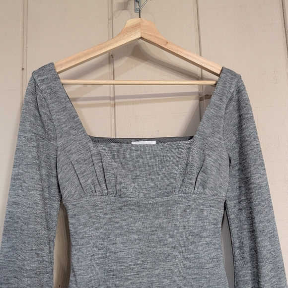 Lovers‎ + Friends Blakely Grey Balloon Sleeve Sweater Milkmaid Coquette Dainty - Picture 6 of 11